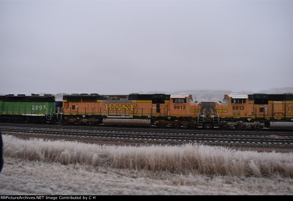 BNSF 9912/8813/2897